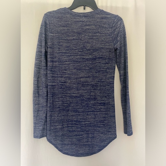 Blue with white detailing slim fitting top - Picture 2 of 2